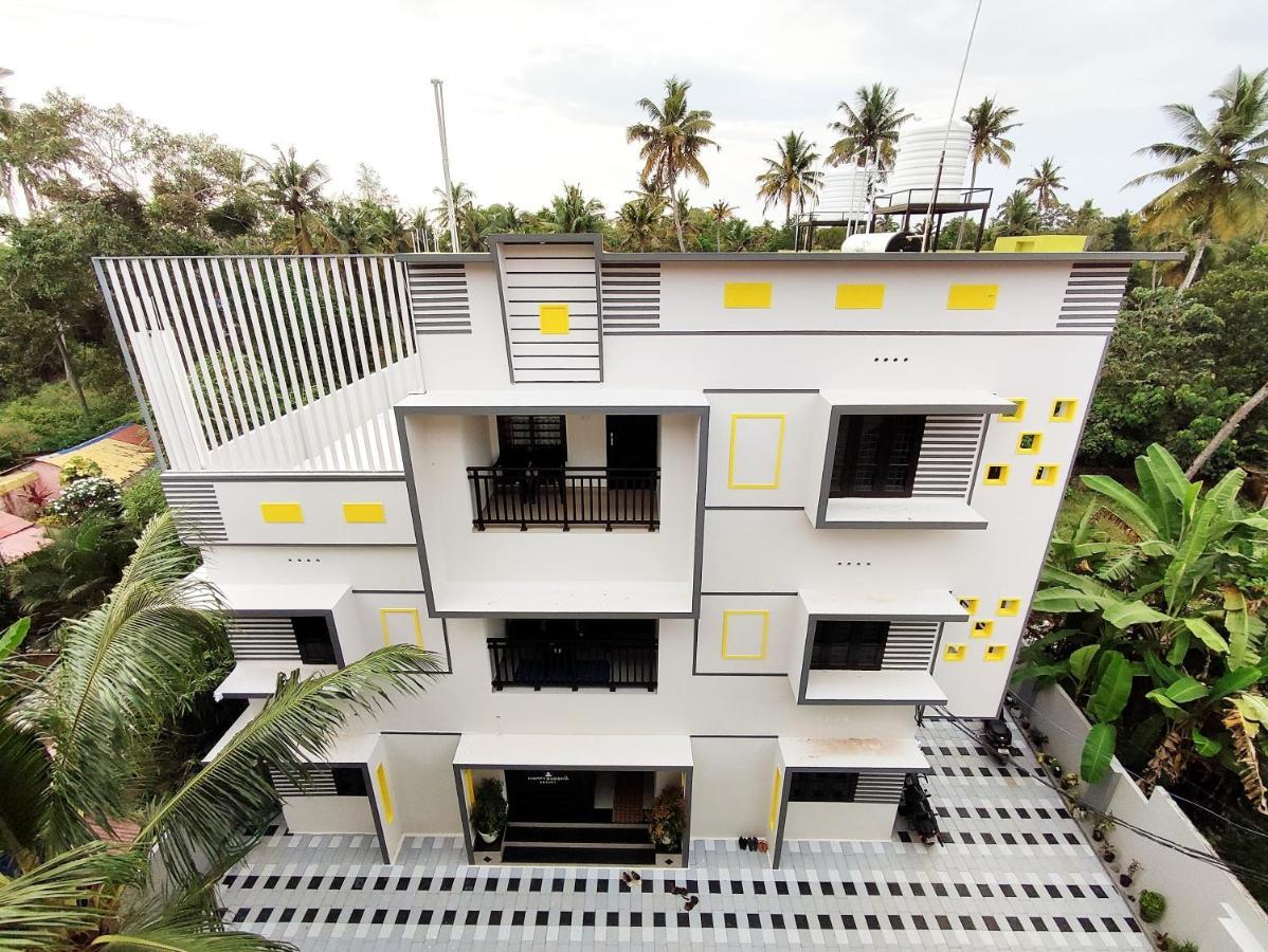 Happy Buddha S4 Aparthotel Varkala Buitenkant foto