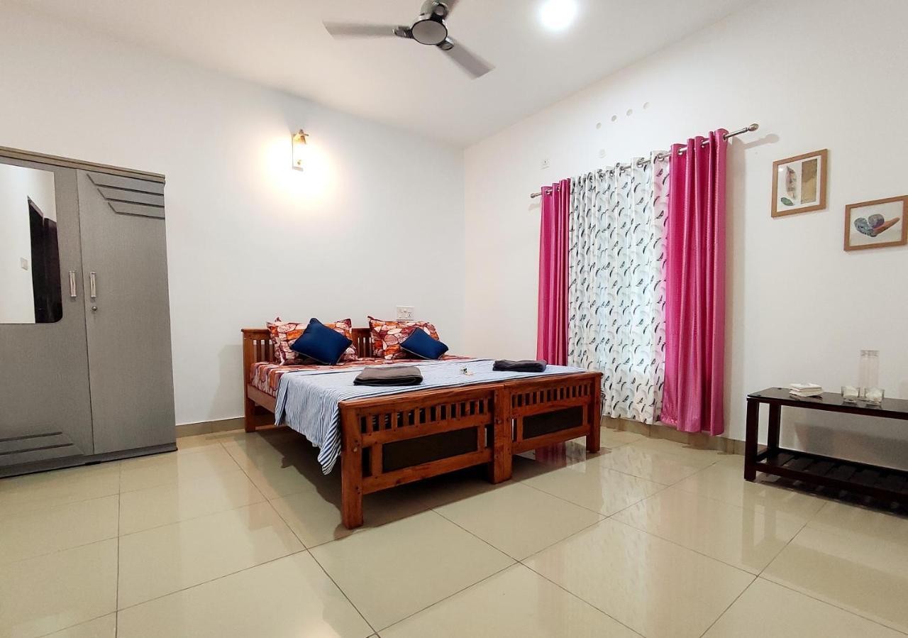 Happy Buddha S4 Aparthotel Varkala Buitenkant foto