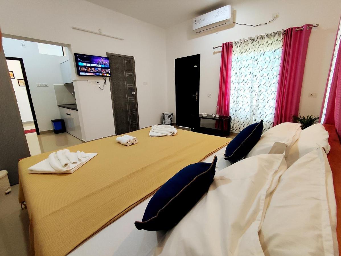 Happy Buddha S4 Aparthotel Varkala Buitenkant foto