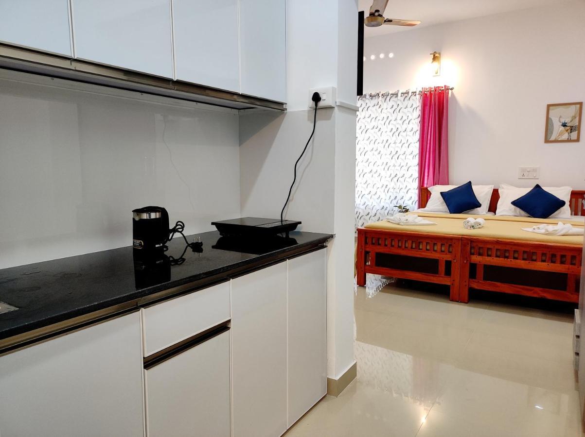 Happy Buddha S4 Aparthotel Varkala Buitenkant foto